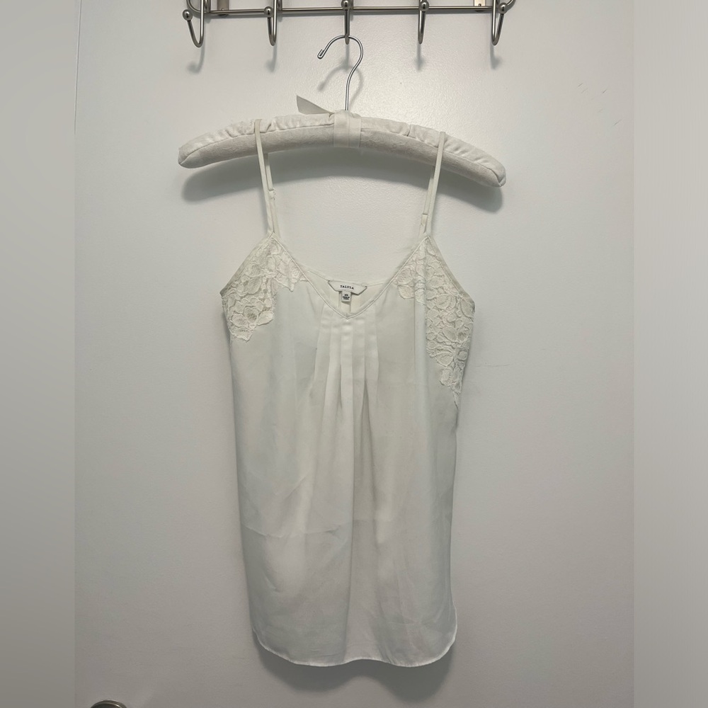 Aritzia Talula White Lace Tank Top